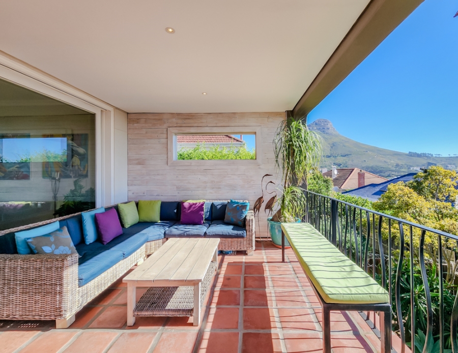 4 Bedroom Property for Sale in Oranjezicht Western Cape